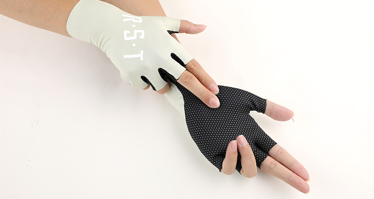 recommended cycling gloves